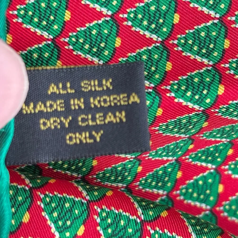 Vintage Alynn silk scarf festive Christmas holiday theme red green rectangle